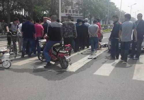 撞车吃瓜视频大全集,视频大全集深度解析