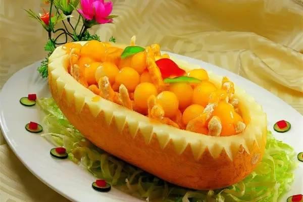 吃黄金蜜瓜视频,一窥视频中的甜蜜瞬间